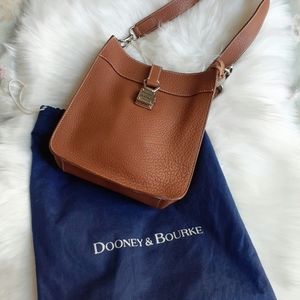 Dooney & Burke  Leather Bag